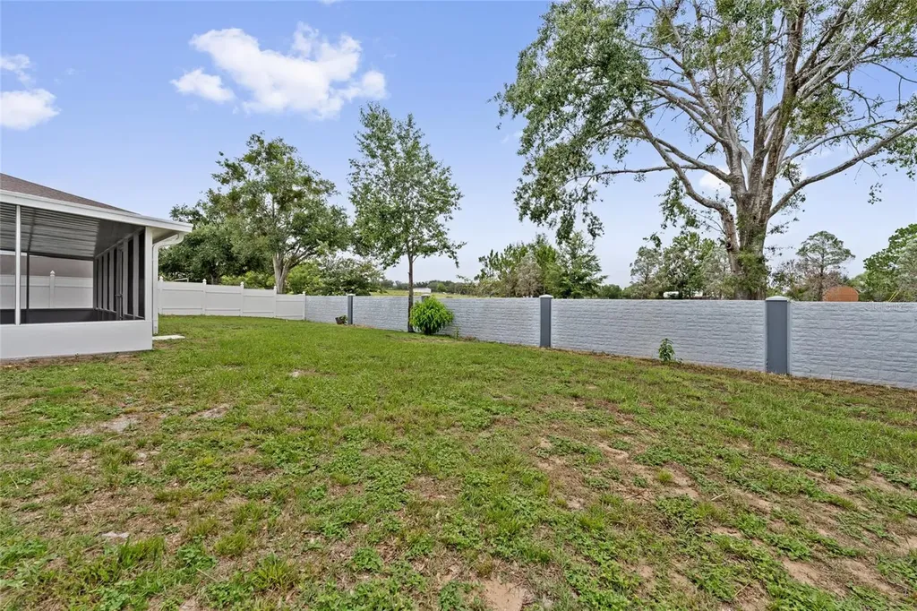 2960 White Magnolia Loop Clermont FL 34711