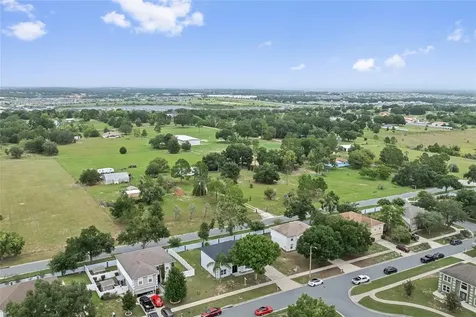 2960 White Magnolia Loop Clermont FL 34711