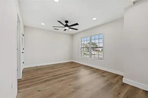 2960 White Magnolia Loop Clermont FL 34711