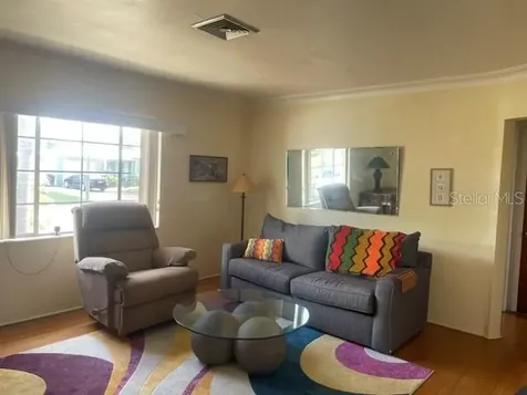 3752 Benson Avenue N St Petersburg FL 33713