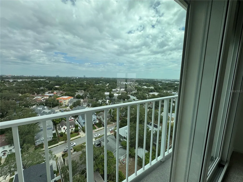 2611 Bayshore Boulevard Tampa FL 33629