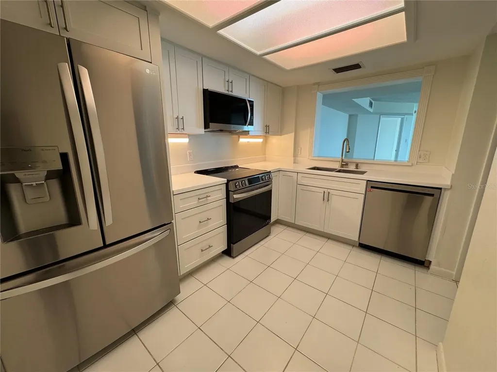 2611 Bayshore Boulevard Tampa FL 33629