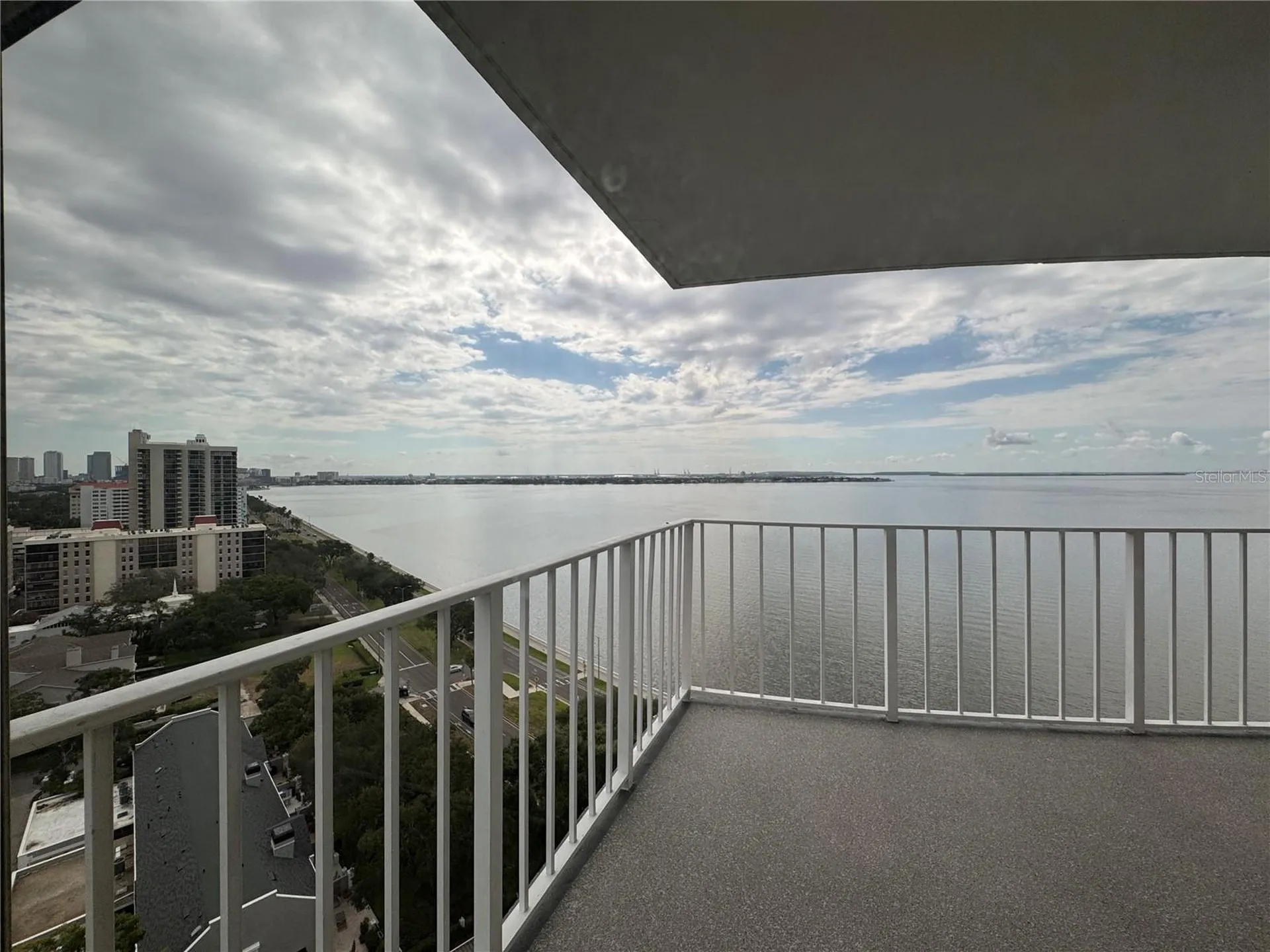 2611 Bayshore Boulevard Tampa FL 33629