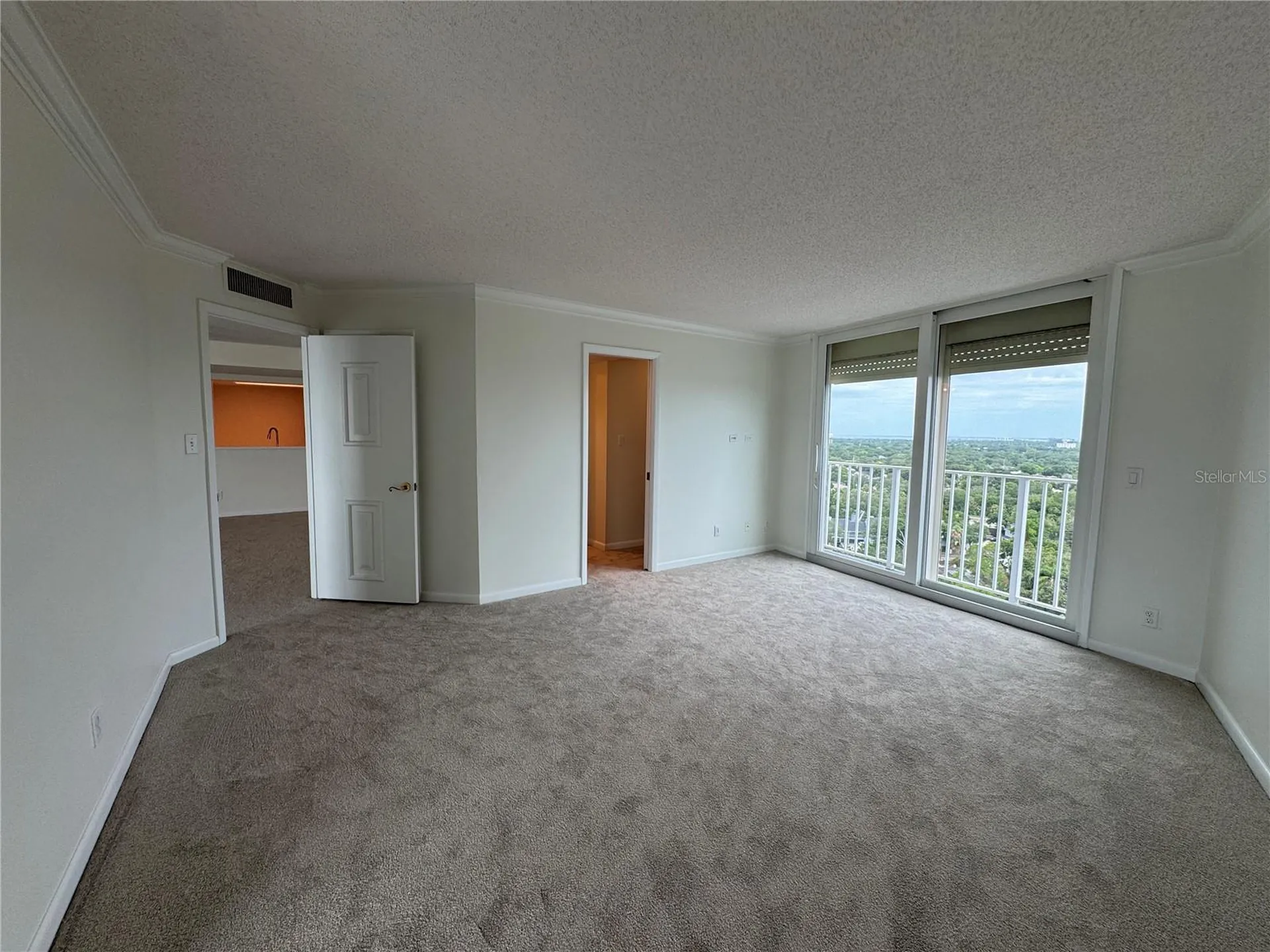 2611 Bayshore Boulevard Tampa FL 33629