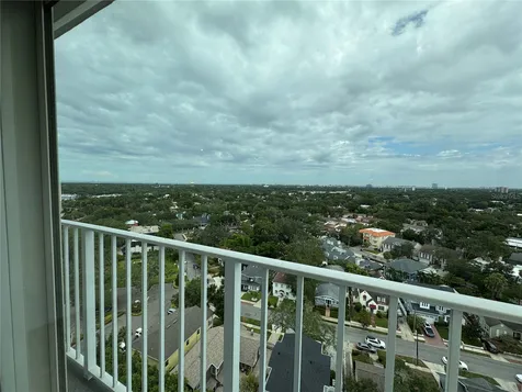 2611 Bayshore Boulevard Tampa FL 33629