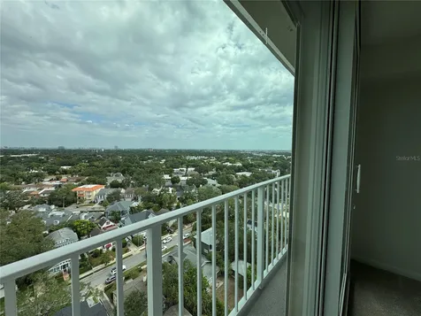 2611 Bayshore Boulevard Tampa FL 33629
