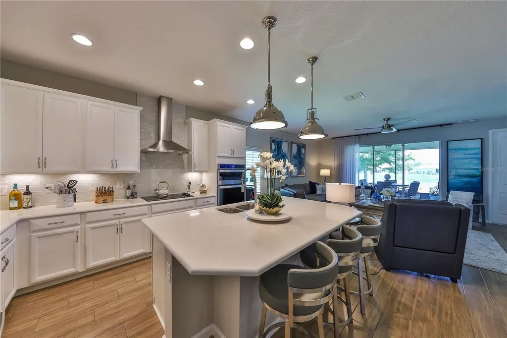 1049 Wanderer Drive Deltona FL 32738