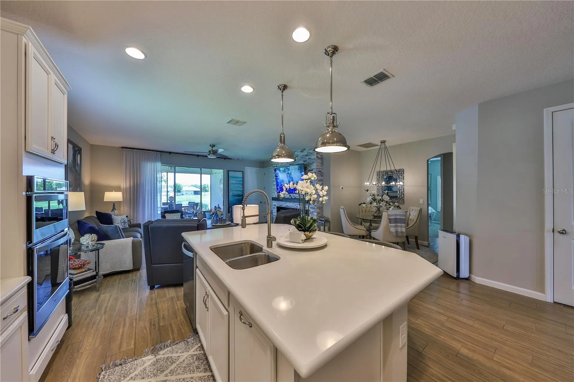 1049 Wanderer Drive Deltona FL 32738