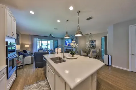 1049 Wanderer Drive Deltona FL 32738