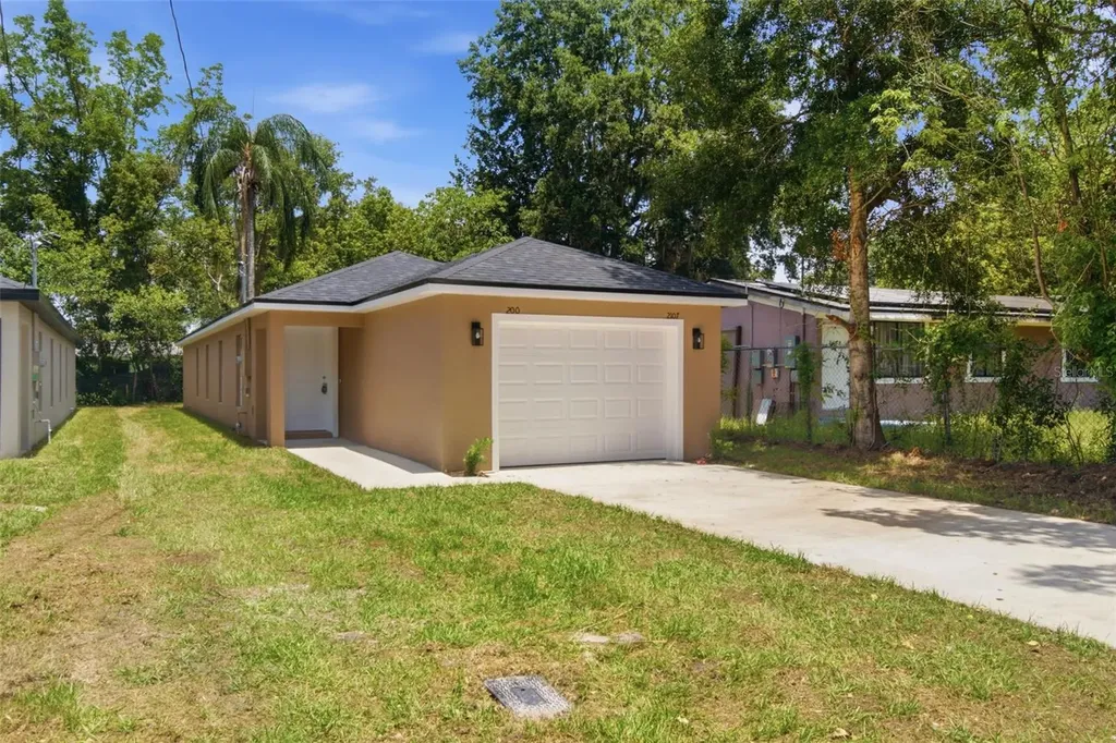 2107 Suanee Avenue Eustis FL 32726