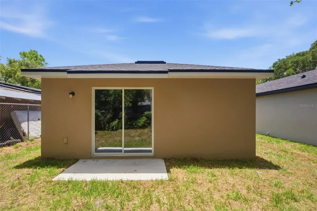 2107 Suanee Avenue Eustis FL 32726