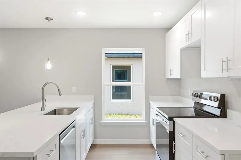 2107 Suanee Avenue Eustis FL 32726