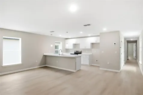 2107 Suanee Avenue Eustis FL 32726