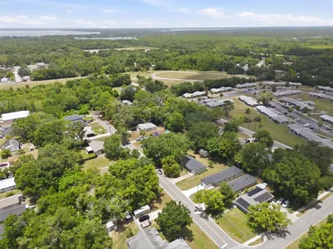 2107 Suanee Avenue Eustis FL 32726