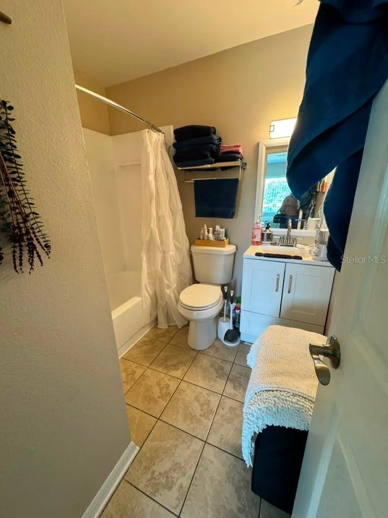 4140 Dolphin Drive Tampa FL 33617