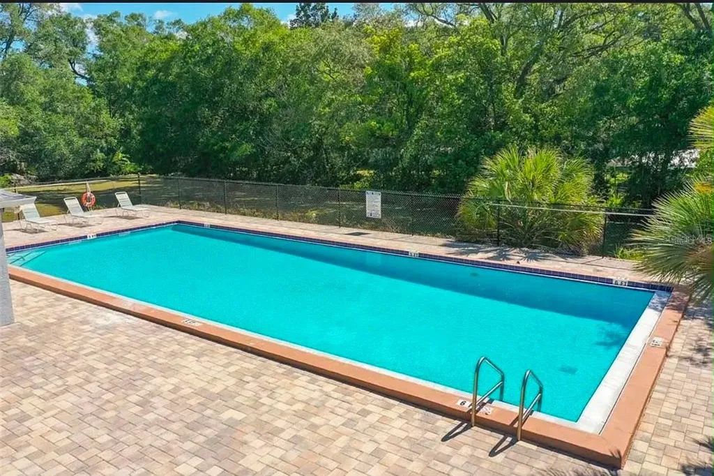 4140 Dolphin Drive Tampa FL 33617