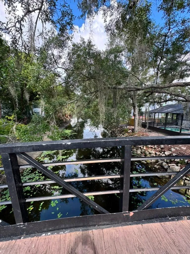 4140 Dolphin Drive Tampa FL 33617