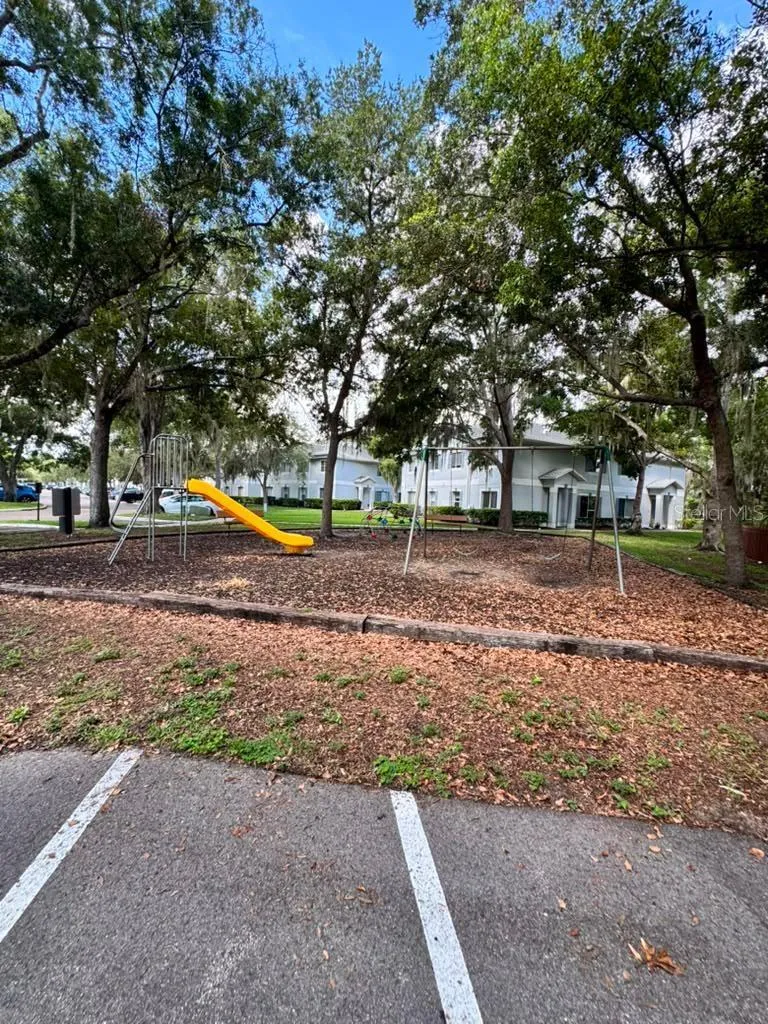 4140 Dolphin Drive Tampa FL 33617
