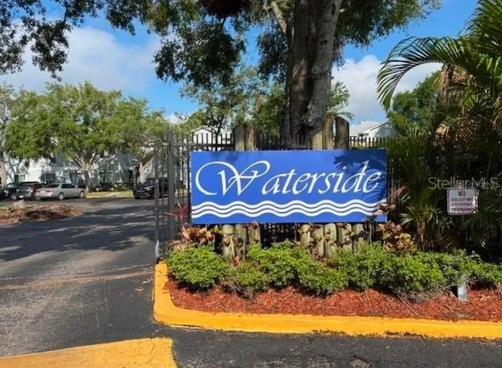 4140 Dolphin Drive Tampa FL 33617