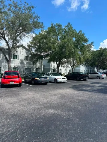 4140 Dolphin Drive Tampa FL 33617