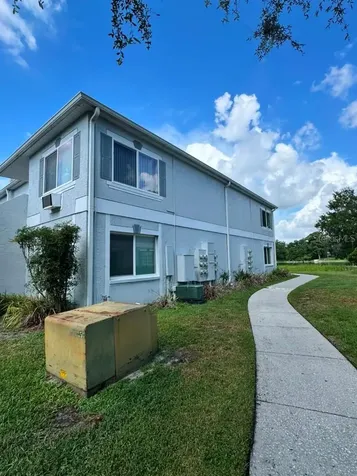 4140 Dolphin Drive Tampa FL 33617