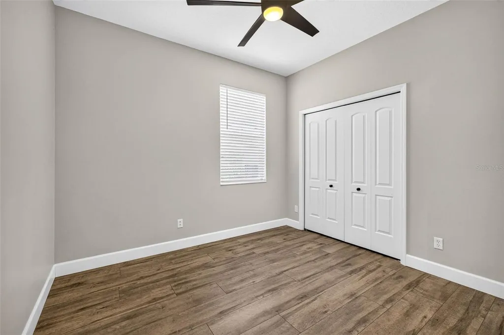 6135 Whimbrelwood Drive Lithia FL 33547