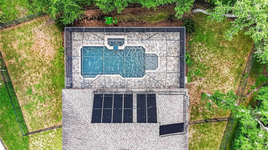 6135 Whimbrelwood Drive Lithia FL 33547