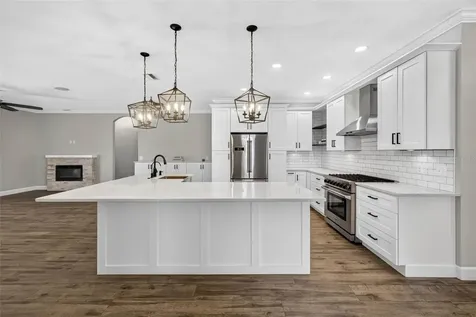 6135 Whimbrelwood Drive Lithia FL 33547