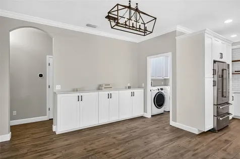 6135 Whimbrelwood Drive Lithia FL 33547