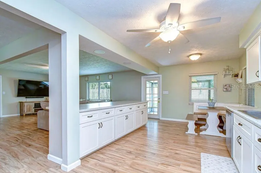 601 Larrie Ellen Way Brandon FL 33511