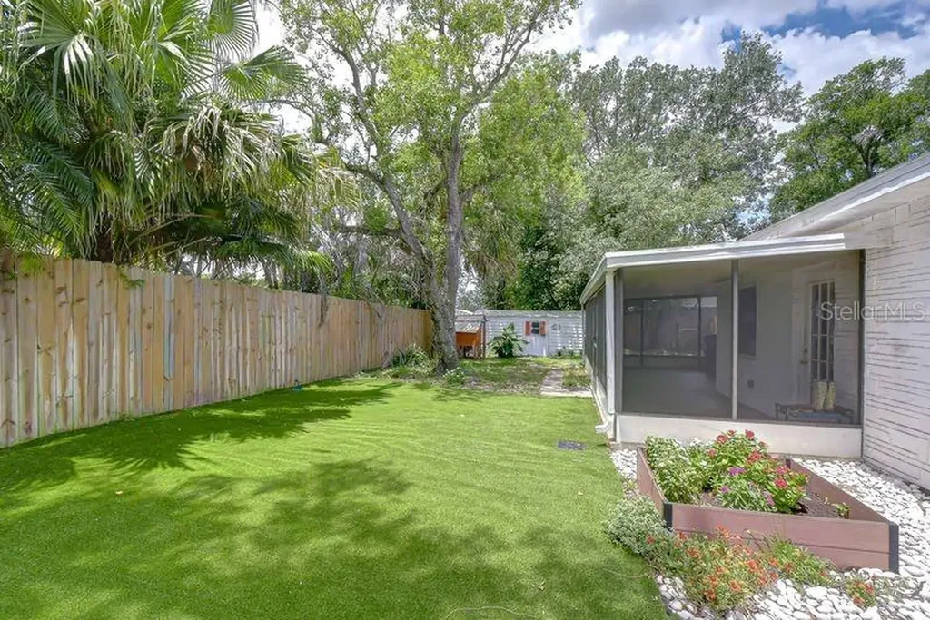 601 Larrie Ellen Way Brandon FL 33511