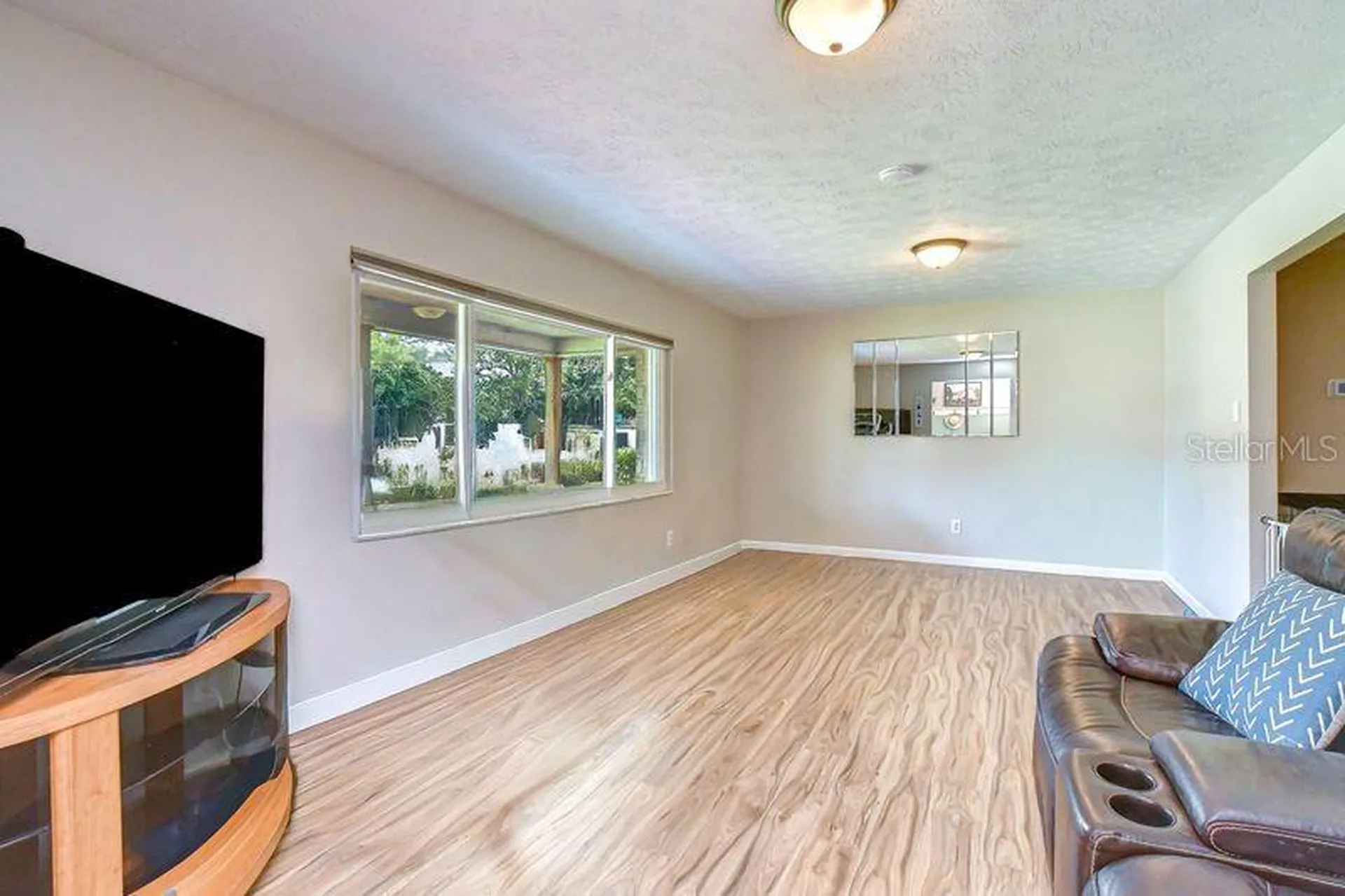 601 Larrie Ellen Way Brandon FL 33511