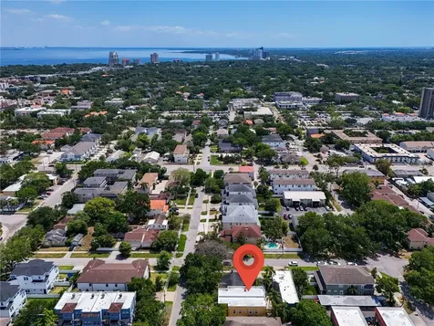 213 S Arrawana Avenue Tampa FL 33609