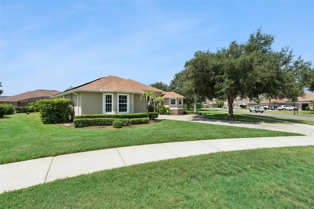 1353 Bridge Hill Lane Clermont FL 34711
