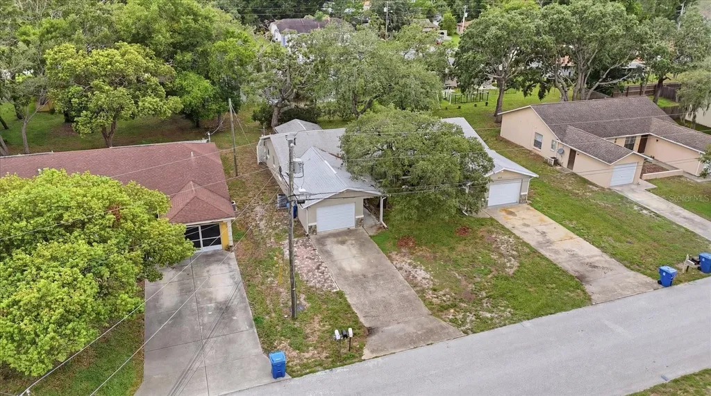 1289-1291 Markham Avenue Spring Hill FL 34606