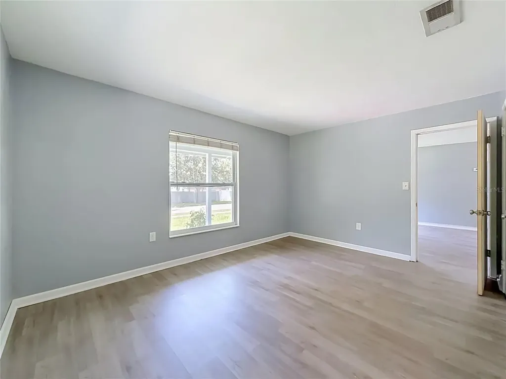 460 N Pine Avenue Oviedo FL 32765