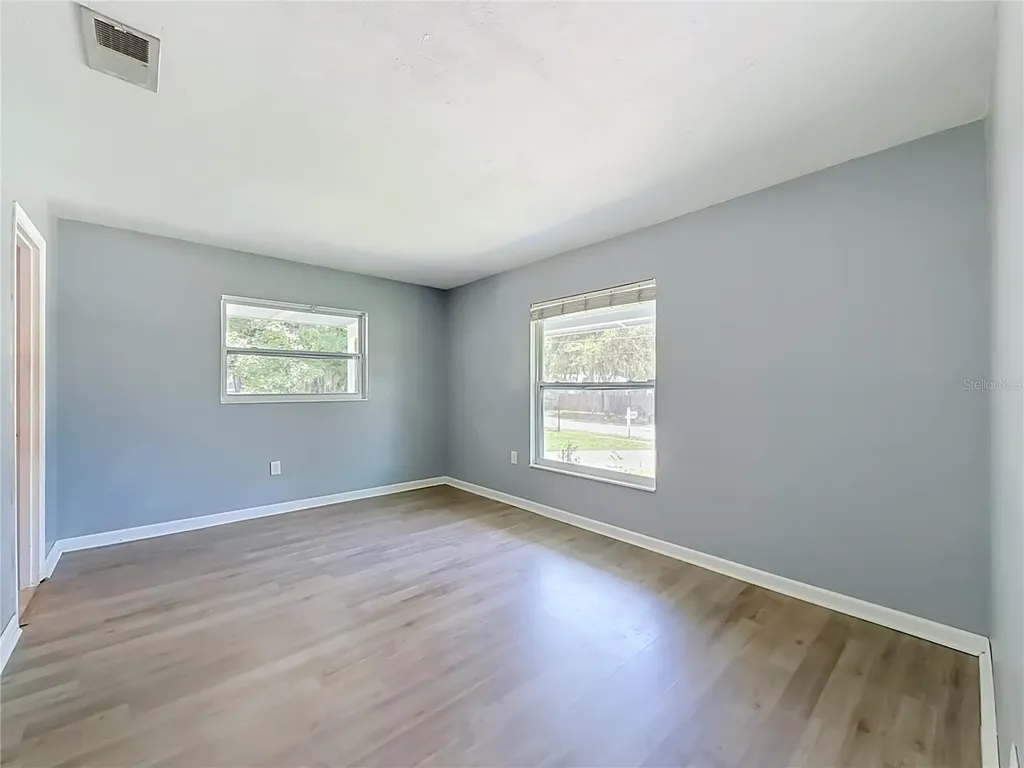 460 N Pine Avenue Oviedo FL 32765