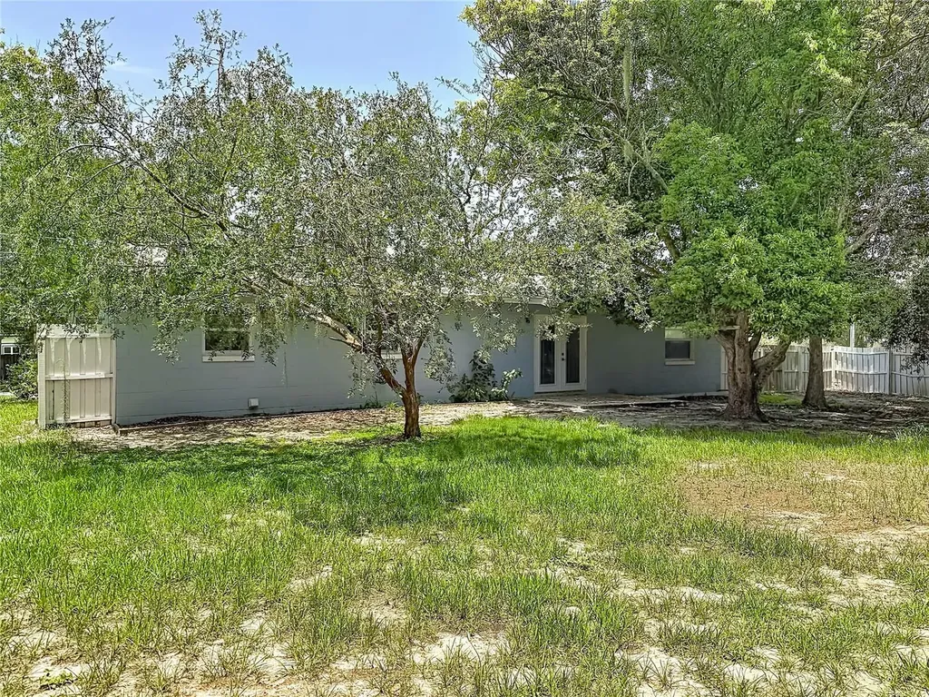 460 N Pine Avenue Oviedo FL 32765