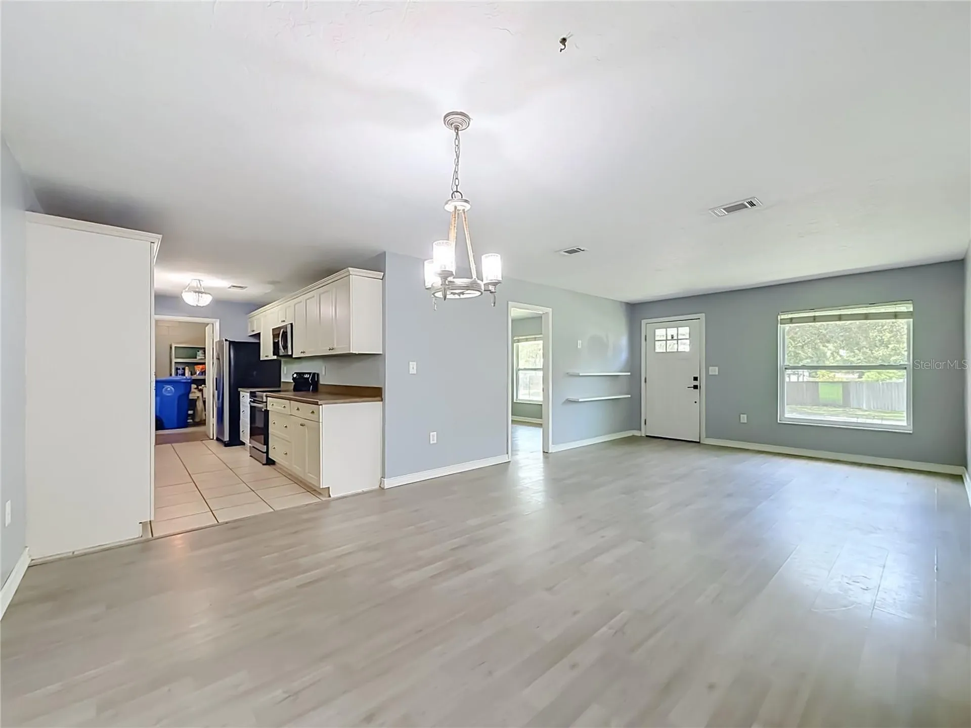 460 N Pine Avenue Oviedo FL 32765