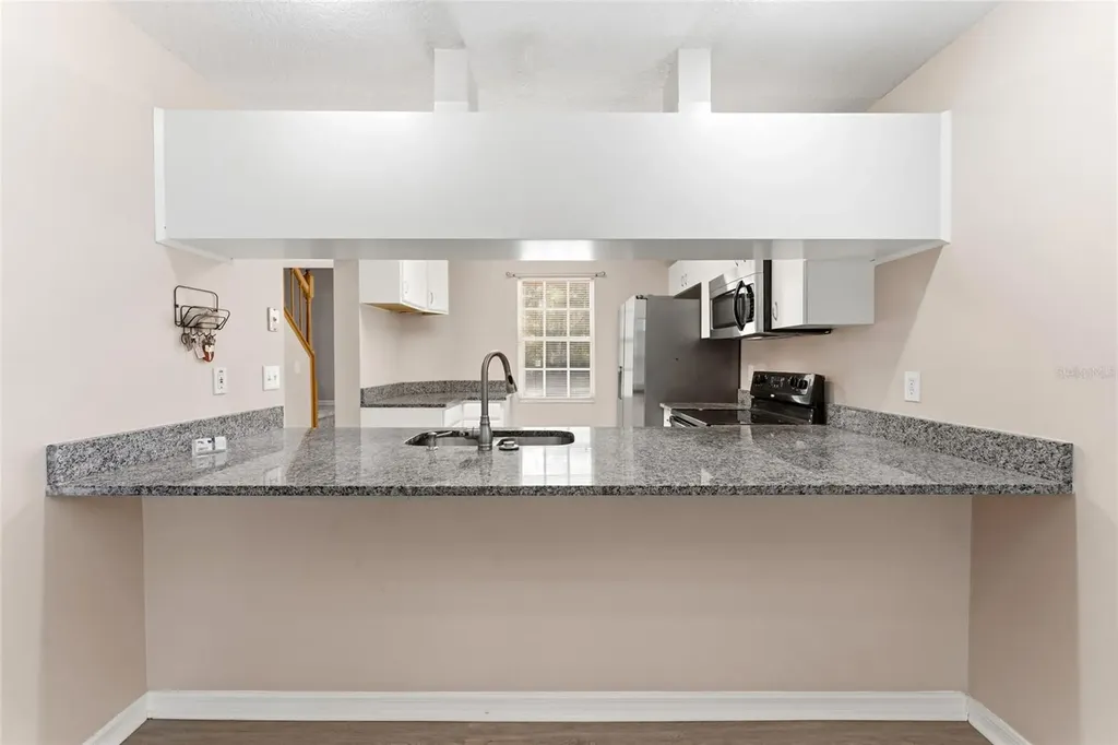 9044 Lake Place Lane Tampa FL 33634