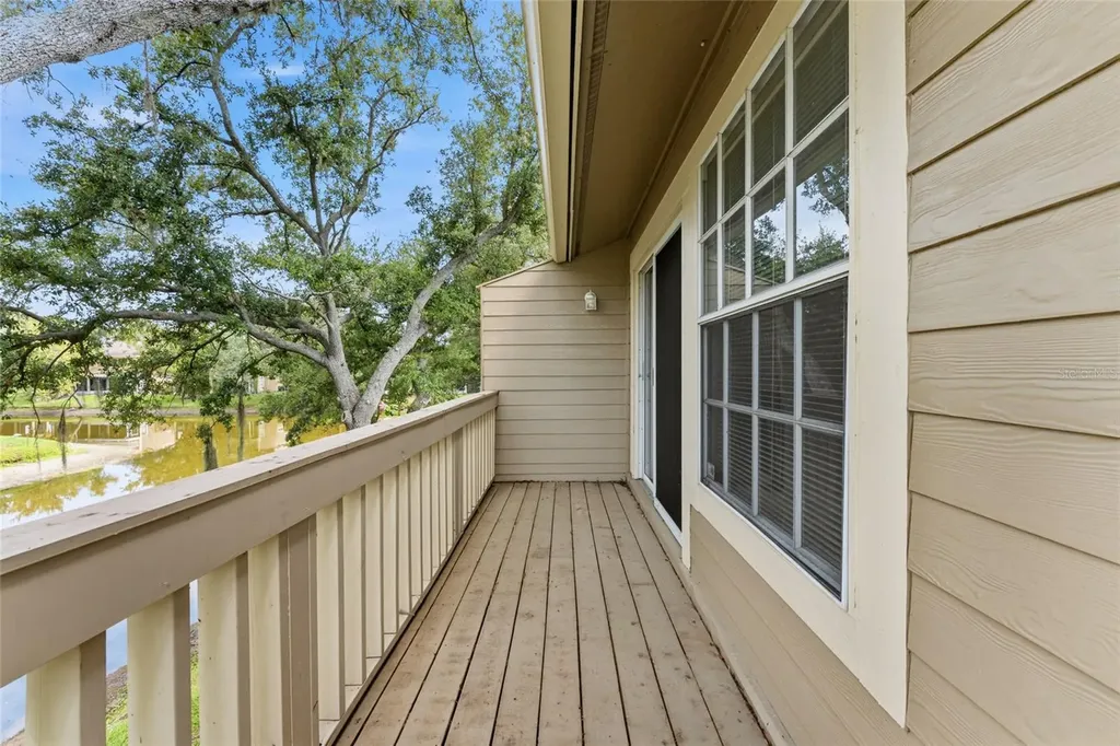 9044 Lake Place Lane Tampa FL 33634