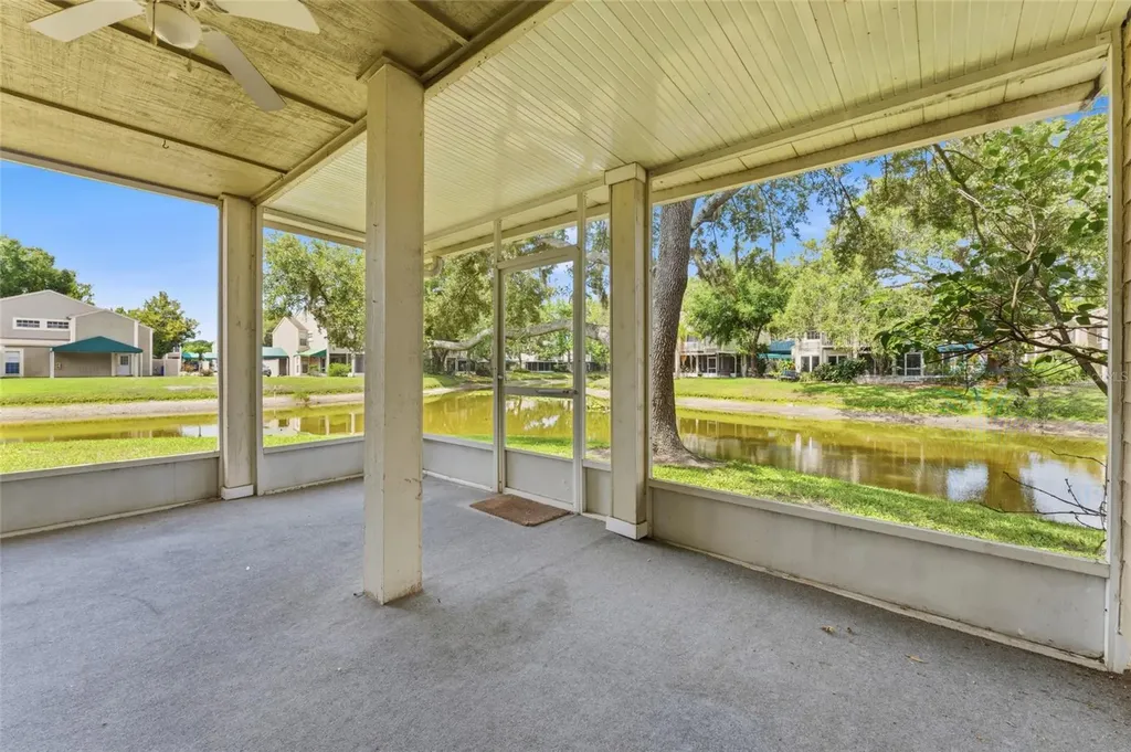 9044 Lake Place Lane Tampa FL 33634