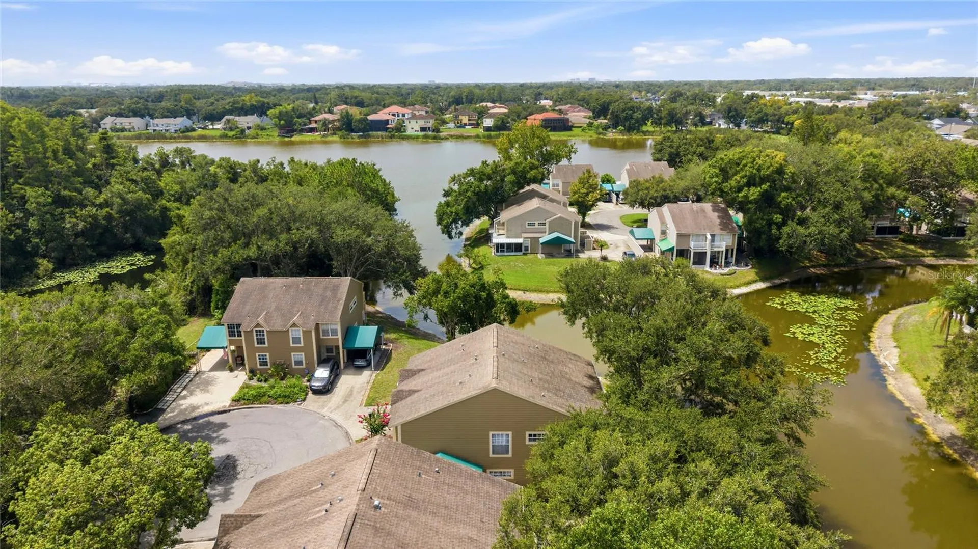 9044 Lake Place Lane Tampa FL 33634