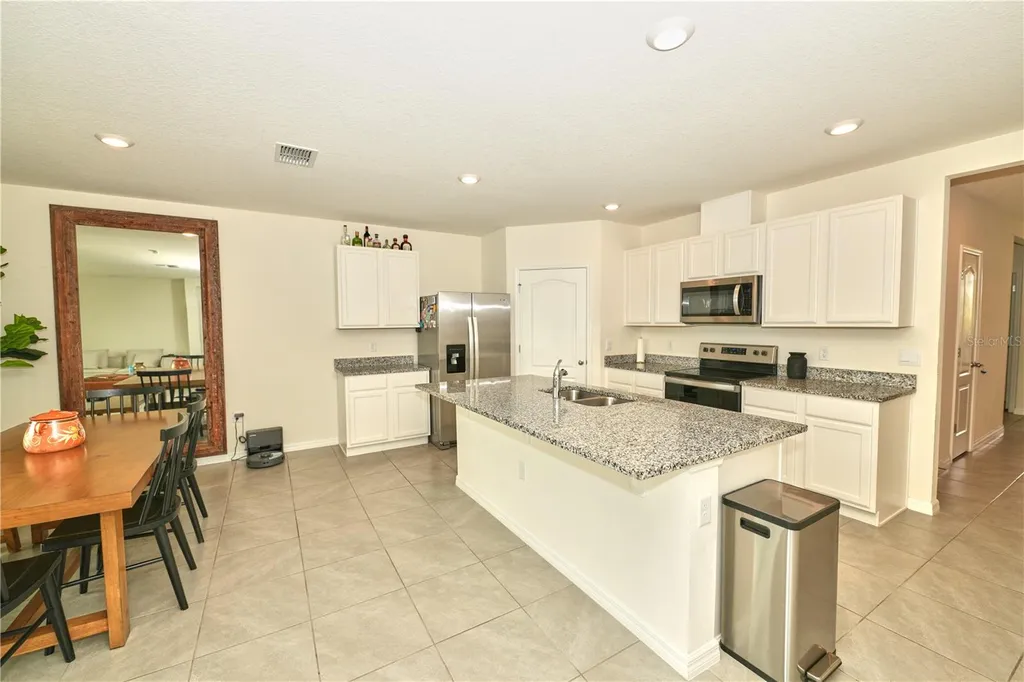 1679 Aurora Ridge Drive Zellwood FL 32798