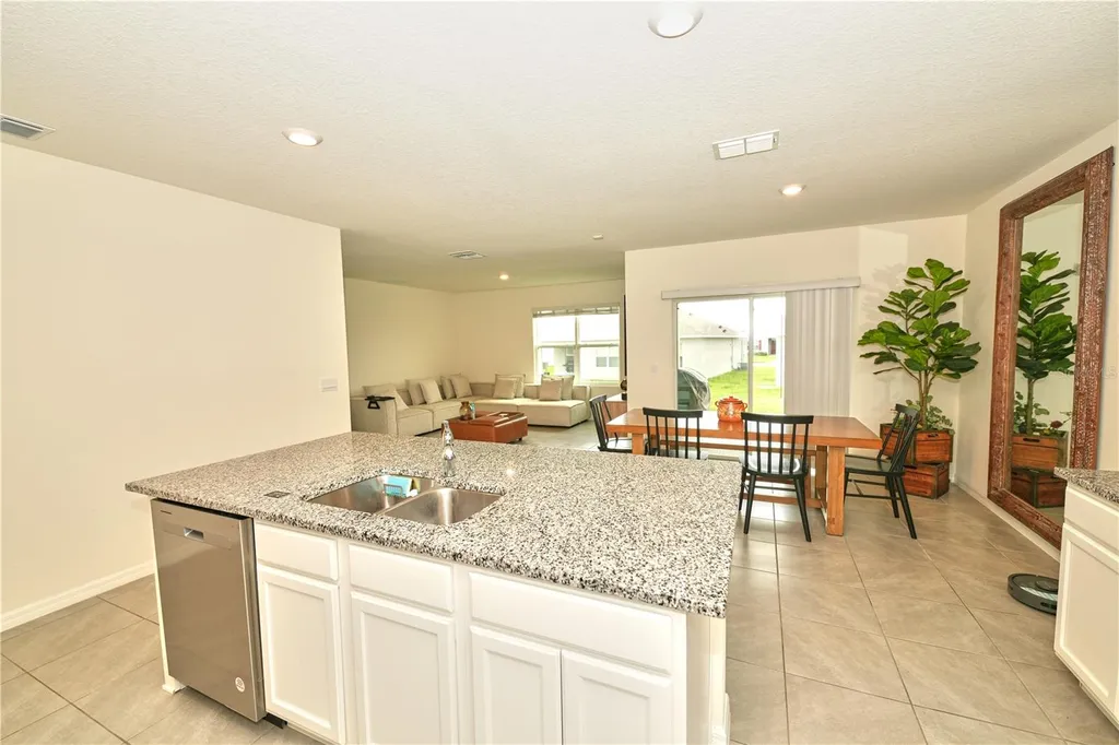 1679 Aurora Ridge Drive Zellwood FL 32798