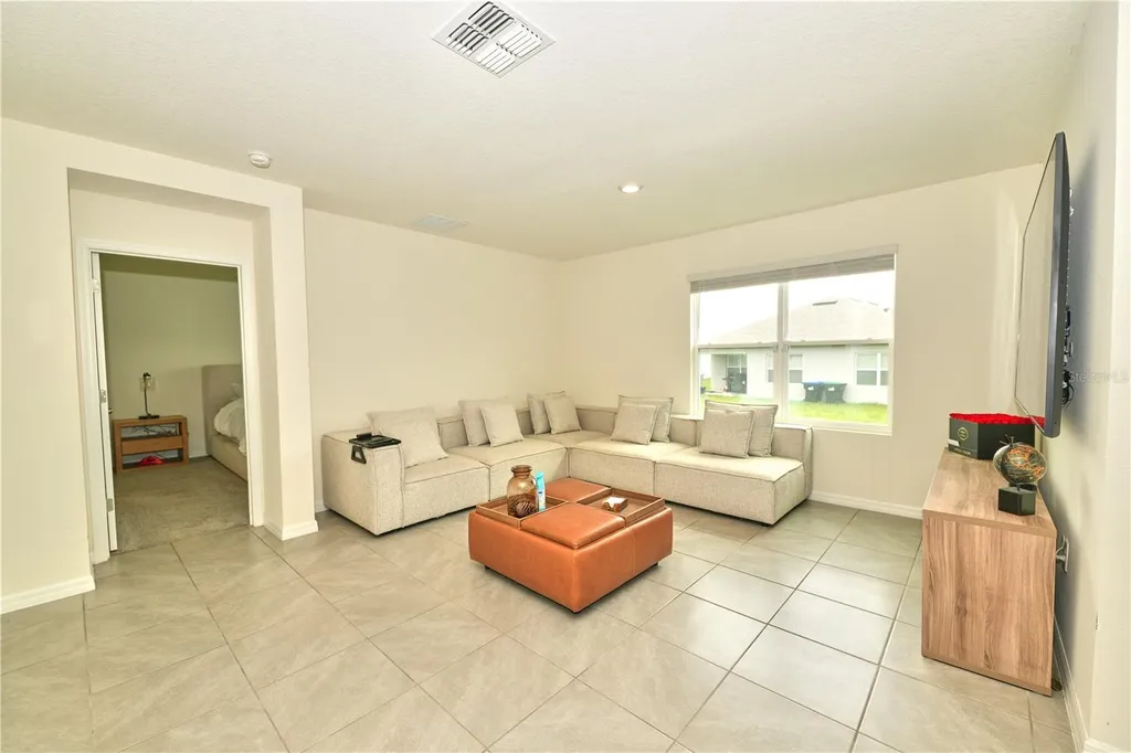 1679 Aurora Ridge Drive Zellwood FL 32798