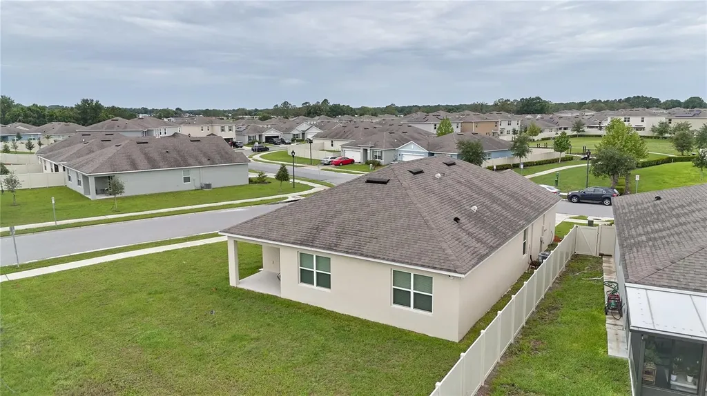 1679 Aurora Ridge Drive Zellwood FL 32798