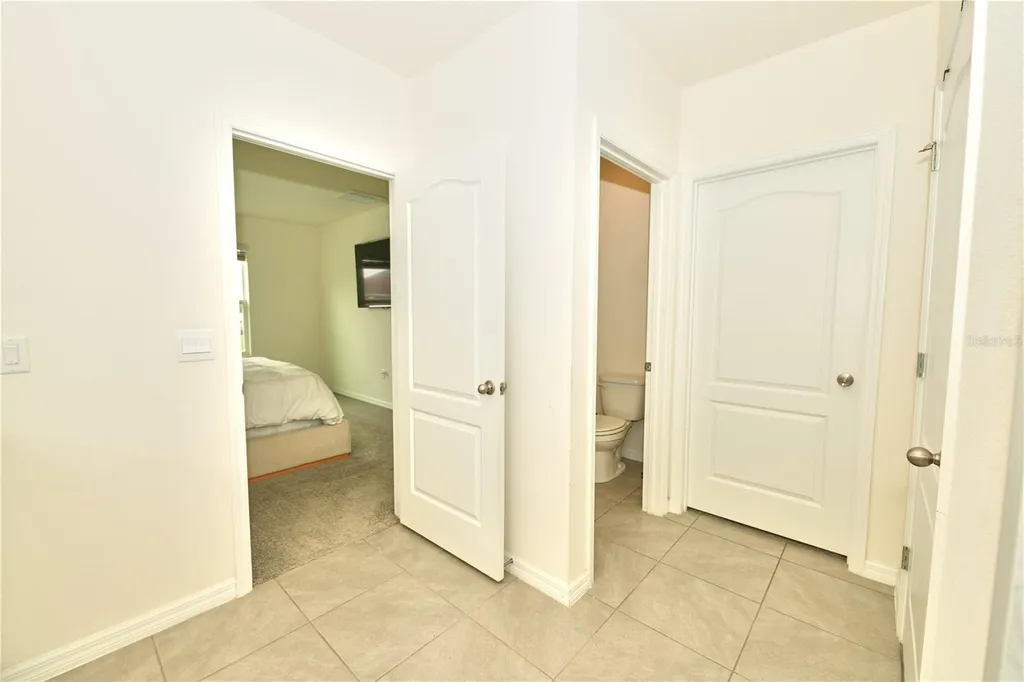 1679 Aurora Ridge Drive Zellwood FL 32798