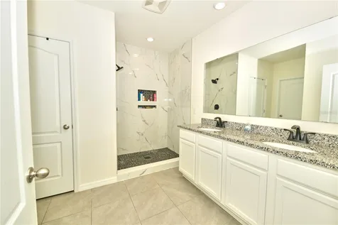 1679 Aurora Ridge Drive Zellwood FL 32798