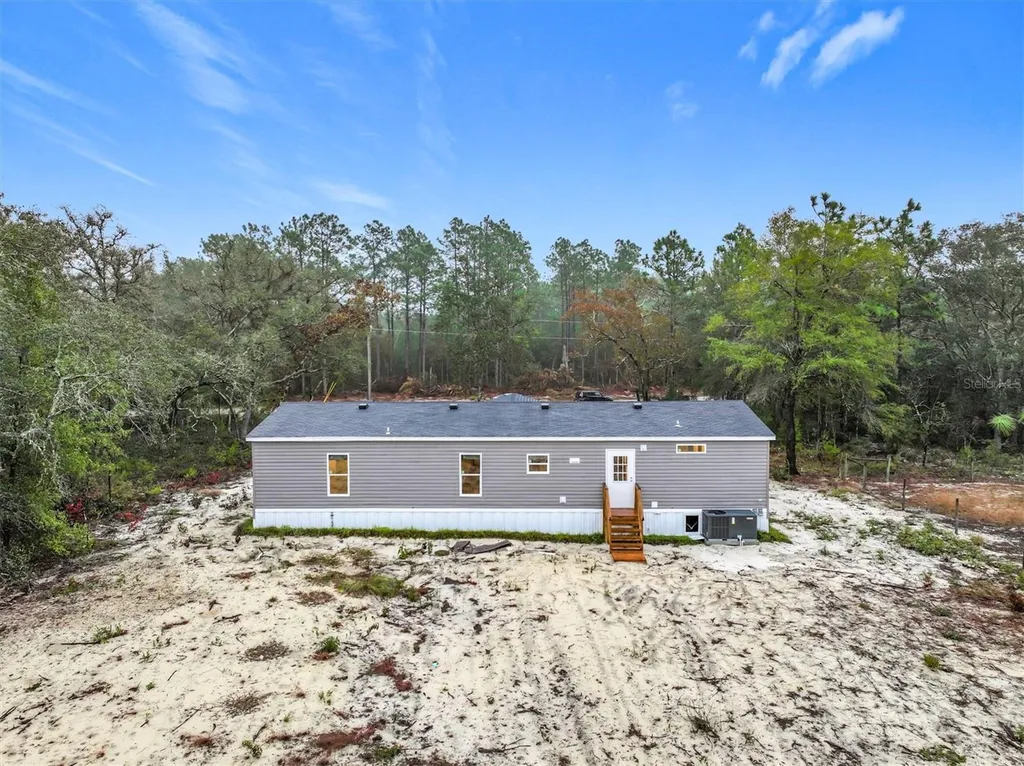 150 Lake Galilee Drive Hawthorne FL 32640